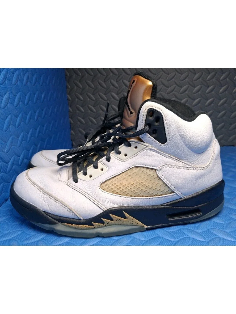 Jordan Air Jordan 5 Retro Olympic 2016 White/Black-Metallic Gold Coin 136027-133